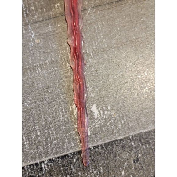 Red icicle ice ornament Xmas decor - Picture 3 of 4